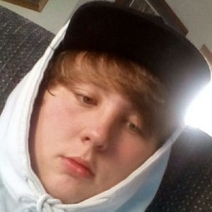 Meet your Posher, Logan